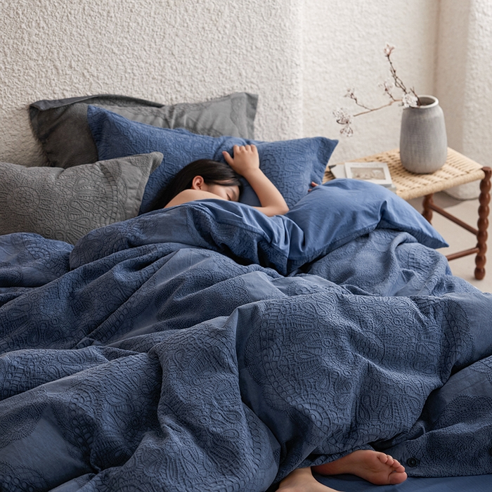 91家纺网 家纺一手货源 找家纺 安莱生活 2025新款棉麻纱洗大提花四件套--梦露系列 梦露-深蓝