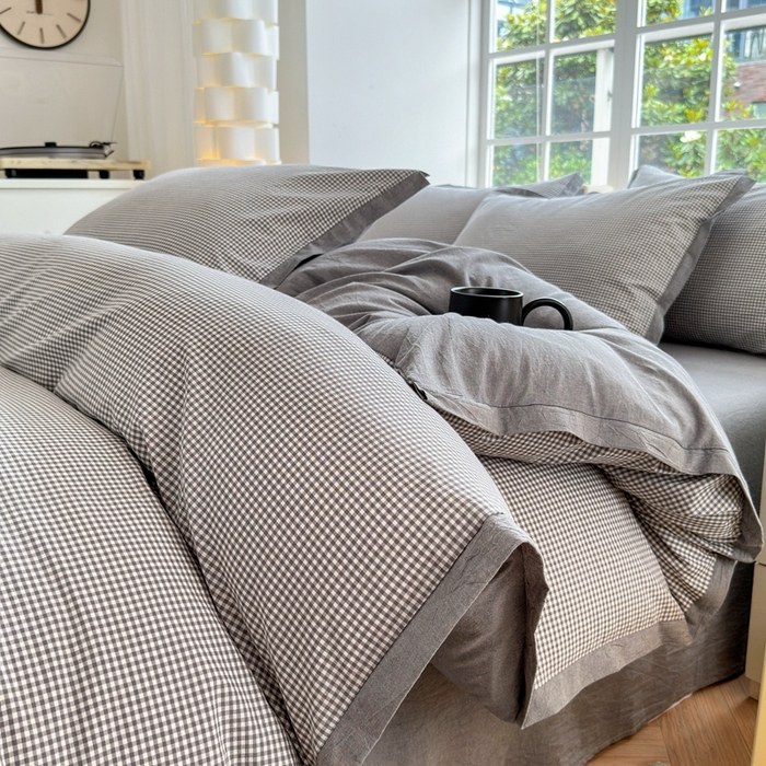 91家纺网 家纺一手货源 找家纺 宜家坊 2024新款全棉色织水洗棉宽边断角四件套 爱的邂逅-灰