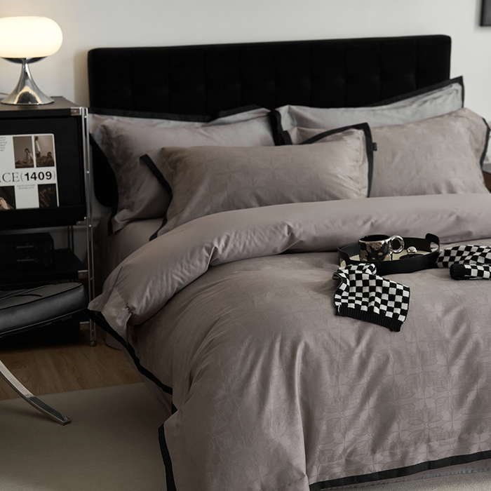 91家纺网 家纺一手货源 找家纺 安莱生活 2024新款60S天丝棉提花四件套（黑金系列） 黑金系列-镜中渊