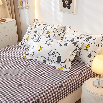 91家纺网 家纺一手货源 找家纺 （总）钰伶 2025新款全棉13372史努比纯棉单枕套