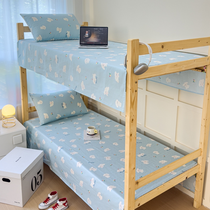 91家纺网 家纺一手货源 找家纺 金丝鸟家纺 2024新款全棉小清新印花单床单系列（学生床） 婴儿蓝汪