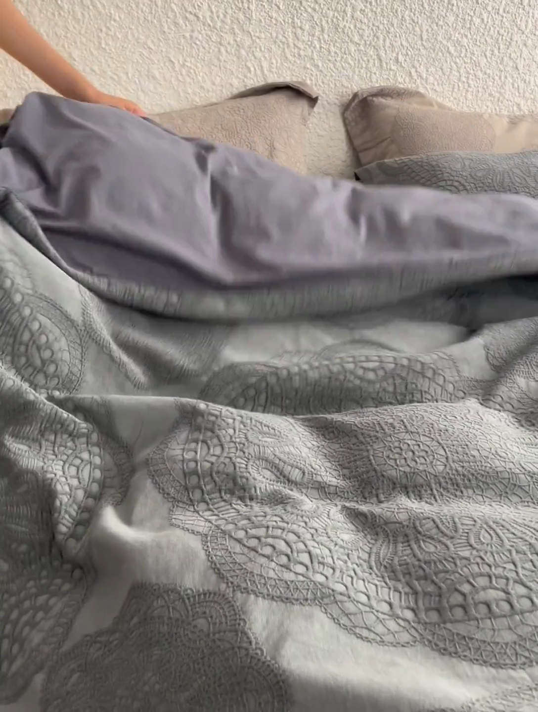 91家纺网 家纺一手货源 找家纺 安莱生活 2025新款棉麻纱洗大提花四件套--梦露系列 梦露-深灰