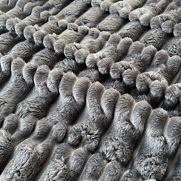 91家纺网 家纺一手货源 找家纺 芸锦豪 2024新款仿裘皮兔绒毛毯竹节绒包边款毛毯 深灰