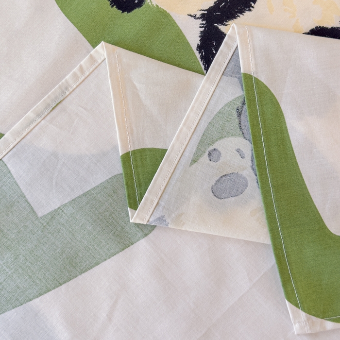 91家纺网 家纺一手货源 找家纺 金丝鸟家纺 2024新款全棉小清新印花单床单系列（学生床） 国宝字母