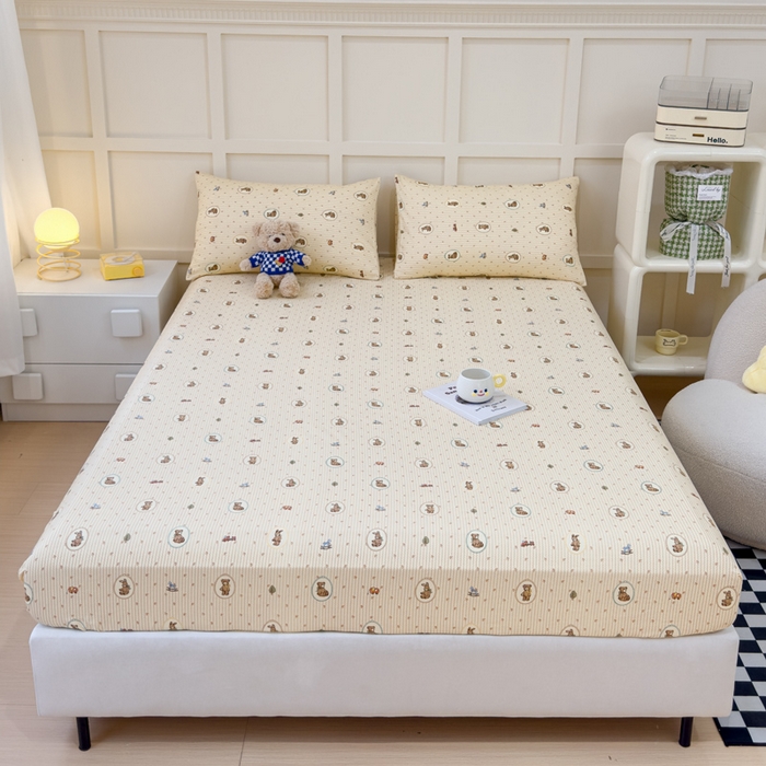 91家纺网 家纺一手货源 找家纺 金丝鸟家纺 2024新款全棉小清新印花单床笠系列 美美熊