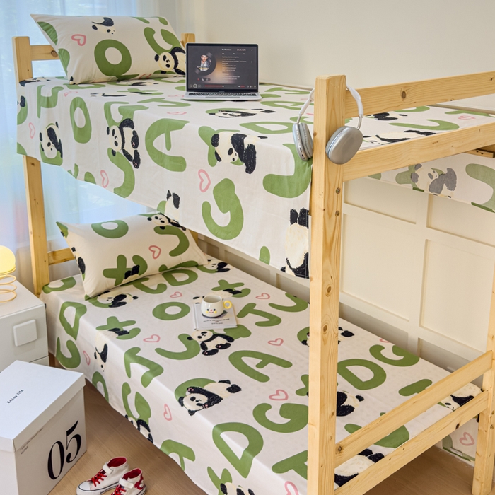 91家纺网 家纺一手货源 找家纺 金丝鸟家纺 2024新款全棉小清新印花单床单系列（学生床） 国宝字母