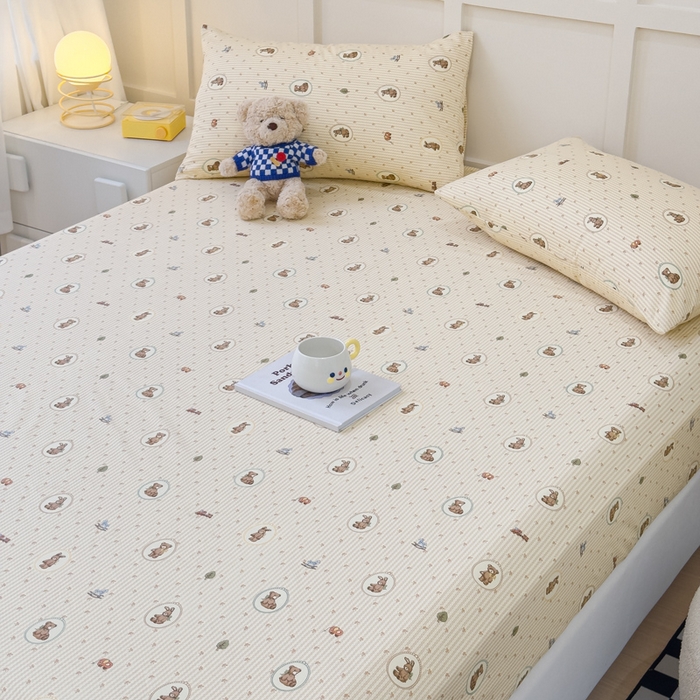 91家纺网 家纺一手货源 找家纺 金丝鸟家纺 2024新款全棉小清新印花单床笠系列 美美熊