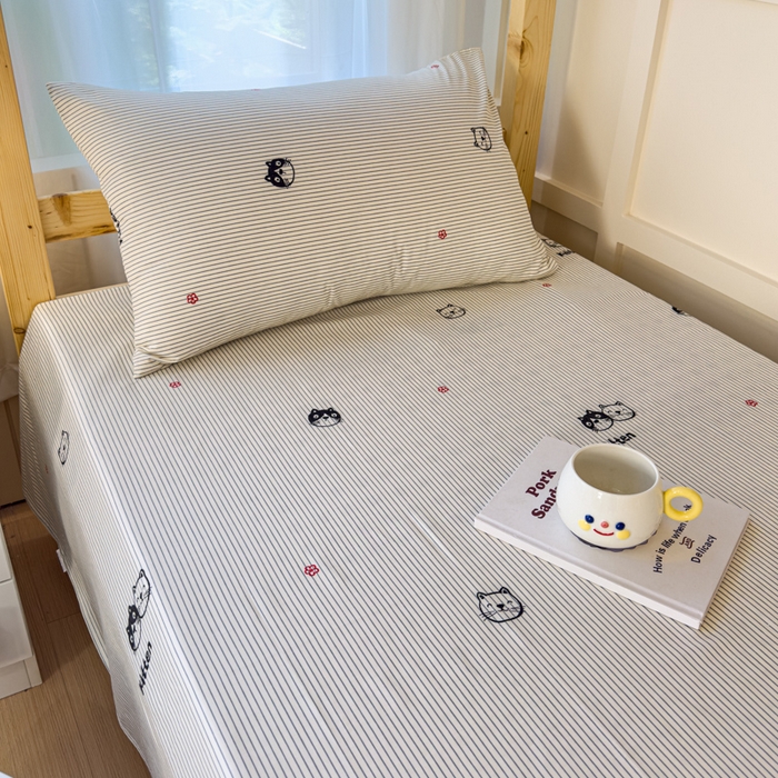 91家纺网 家纺一手货源 找家纺 金丝鸟家纺 2024新款全棉小清新印花单床单系列（学生床） 小萌猫