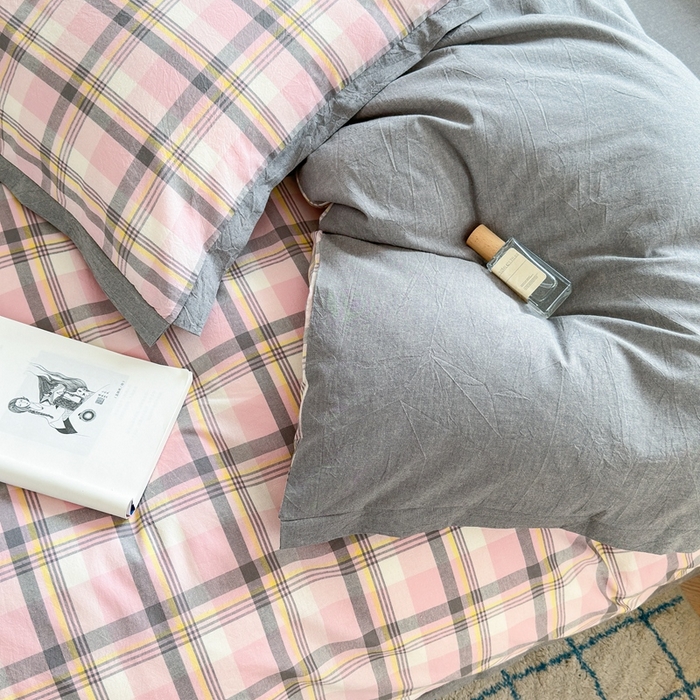 91家纺网 家纺一手货源 找家纺 宜家坊 2024新款全棉色织水洗棉宽边断角四件套 幸福恋曲-粉