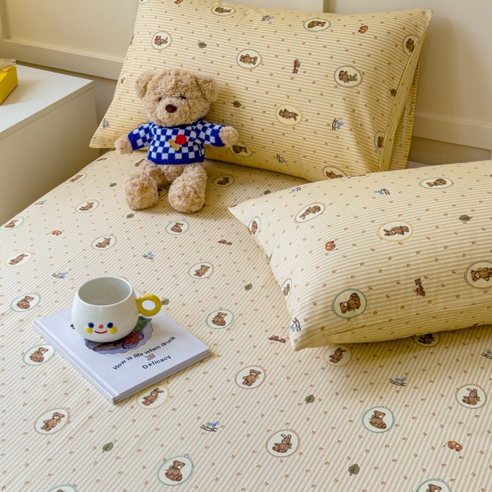 91家纺网 家纺一手货源 找家纺 金丝鸟家纺 2024新款全棉小清新印花单床单系列 美美熊