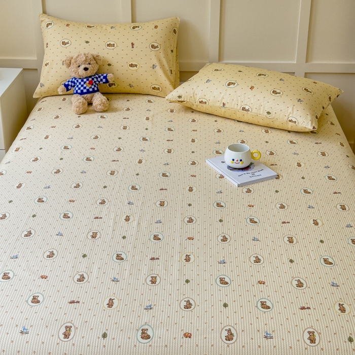 91家纺网 家纺一手货源 找家纺 金丝鸟家纺 2024新款全棉小清新印花单床单系列 美美熊