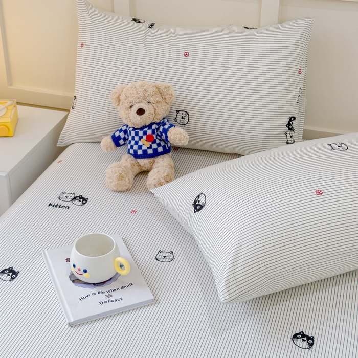 91家纺网 家纺一手货源 找家纺 金丝鸟家纺 2024新款全棉小清新印花单床笠系列 小萌猫