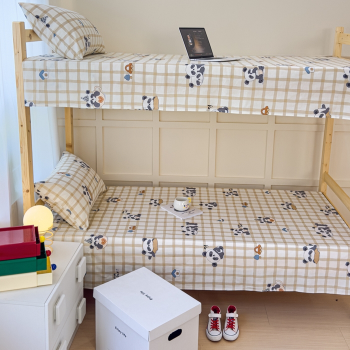 91家纺网 家纺一手货源 找家纺 金丝鸟家纺 2024新款全棉小清新印花单床单系列（学生床） 格子米兜