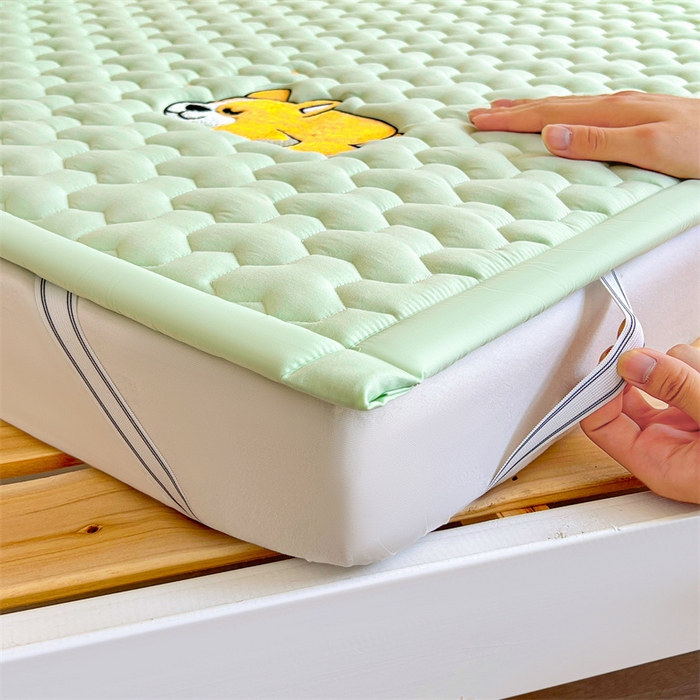 91家纺网 家纺一手货源 找家纺 雯豆家纺 2024新款学生上下铺纯色绣花床垫床褥宿舍单人床护垫-柯基 床褥款-柯基-清雅绿