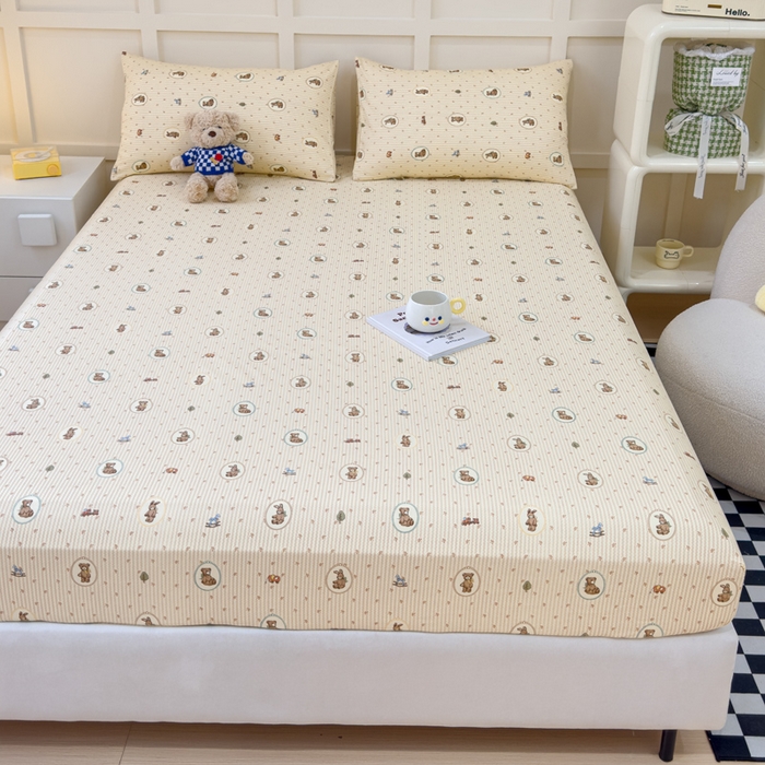 91家纺网 家纺一手货源 找家纺 金丝鸟家纺 2024新款全棉小清新印花单床笠系列 美美熊