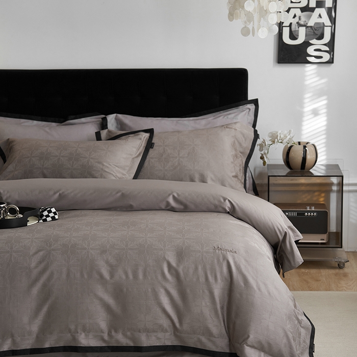 91家纺网 家纺一手货源 找家纺 安莱生活 2024新款60S天丝棉提花四件套（黑金系列） 黑金系列-镜中渊