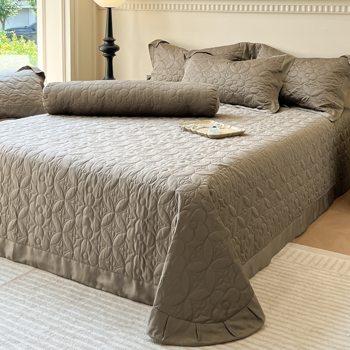 91家纺网 家纺一手货源 找家纺 若未家居 LOVEWE HOUSE 2025新款50S兰精天丝软凉席床盖三件套 摩卡棕