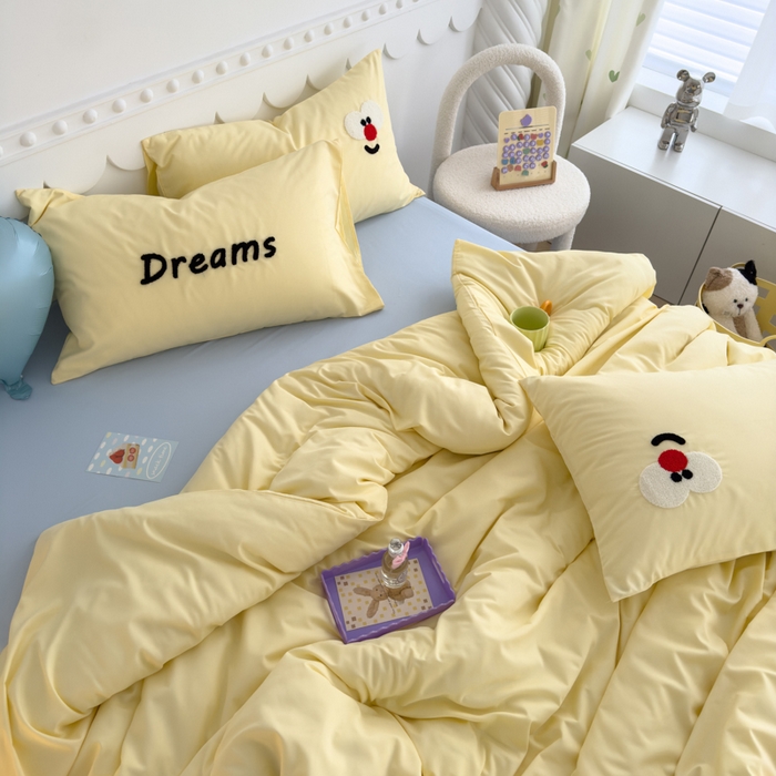 91家纺网 家纺一手货源 找家纺 曼谷家纺 新款软糯糯个性毛巾绣四件套磨毛床上用品水洗棉三件套件 马戏团-芝士蓝