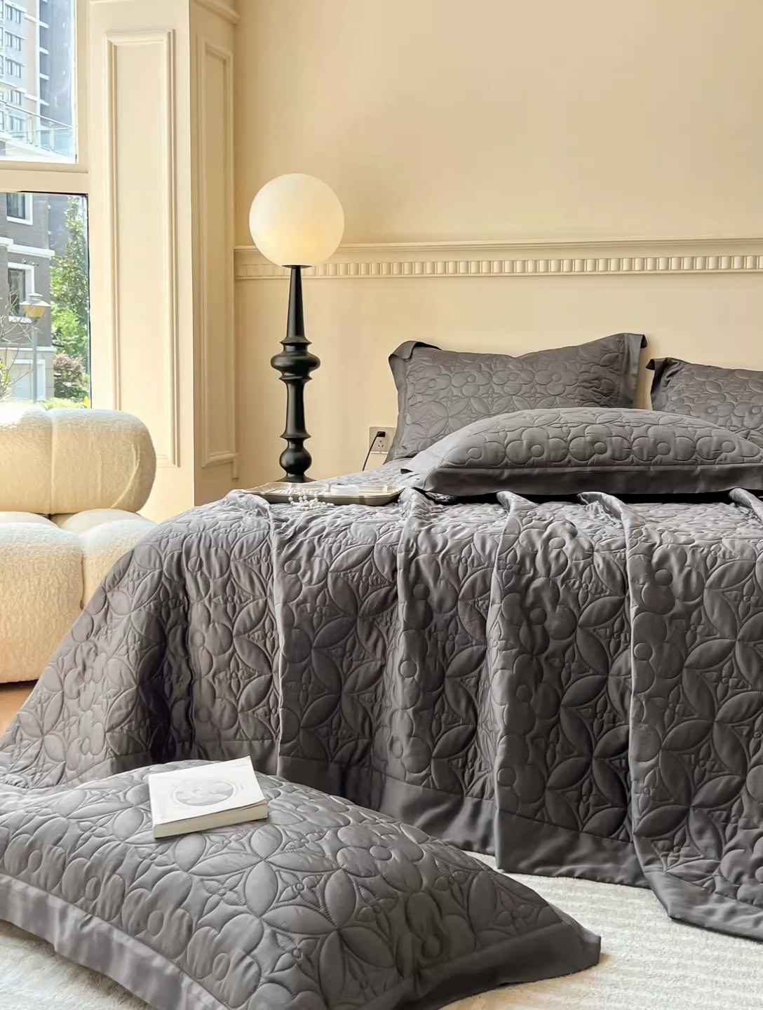 91家纺网 家纺一手货源 找家纺 若未家居 LOVEWE HOUSE 2025新款50S兰精天丝软凉席床盖三件套  玄灰