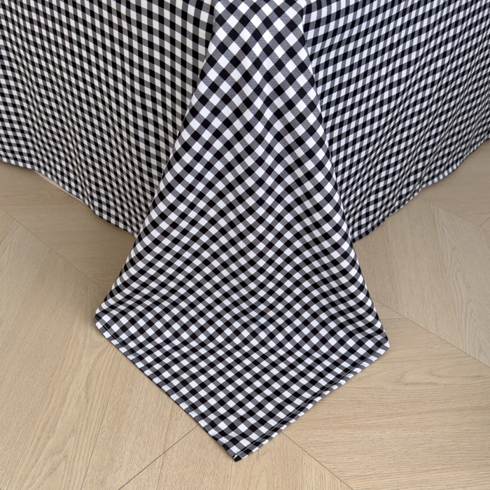 91家纺网 家纺一手货源 找家纺 曼谷家纺 新款软糯糯个性毛巾绣四件套磨毛床上用品水洗棉三件套件 微笑格子