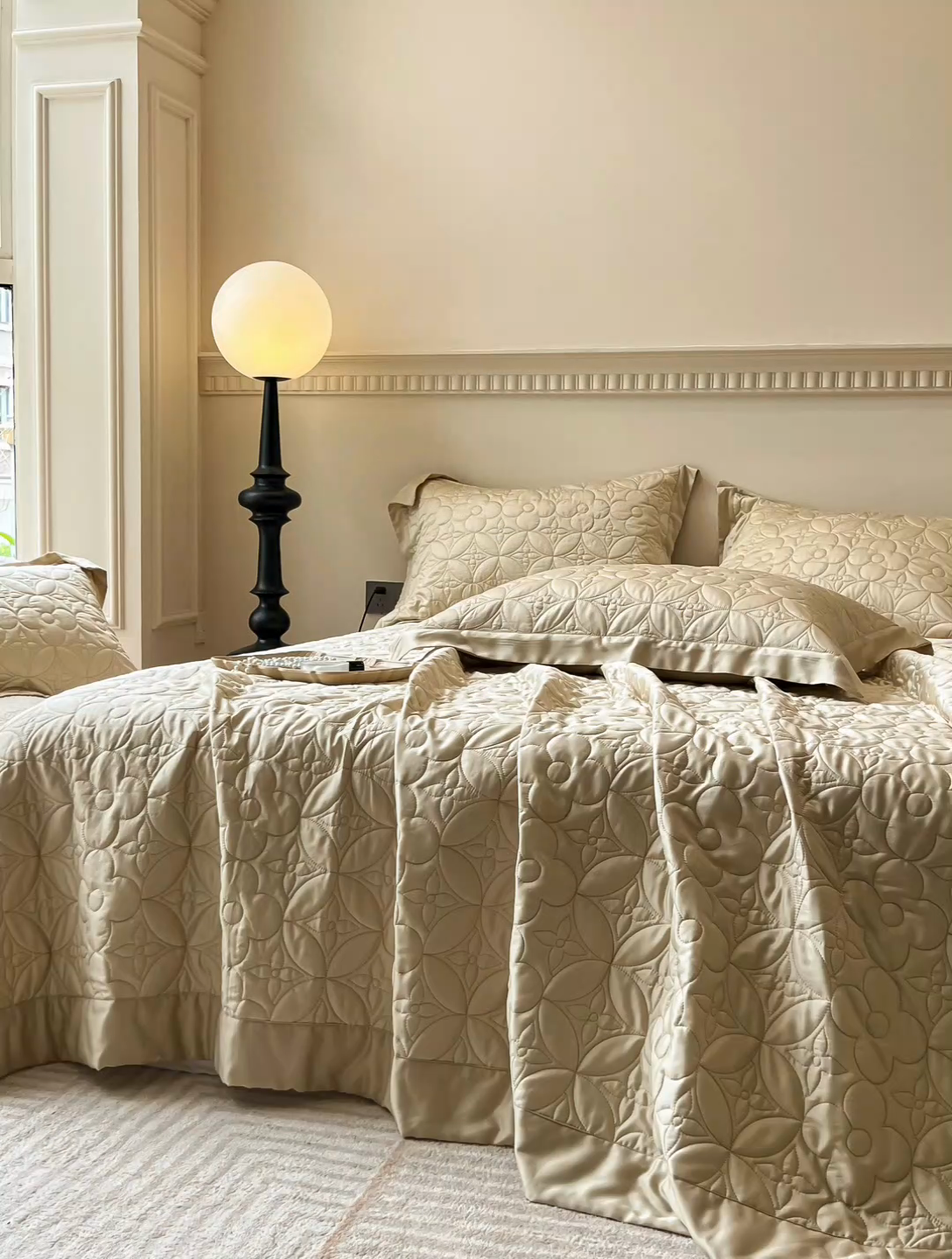 91家纺网 家纺一手货源 找家纺 若未家居 LOVEWE HOUSE 2025新款50S兰精天丝软凉席床盖三件套 香槟