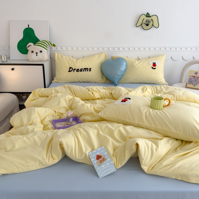 91家纺网 家纺一手货源 找家纺 曼谷家纺 新款软糯糯个性毛巾绣四件套磨毛床上用品水洗棉三件套件 马戏团-芝士蓝