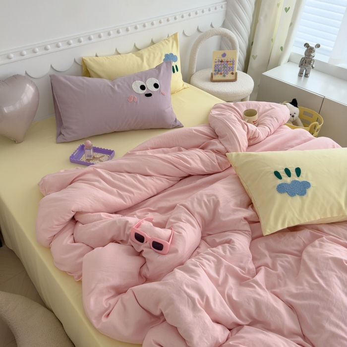 91家纺网 家纺一手货源 找家纺 曼谷家纺 新款软糯糯个性毛巾绣四件套磨毛床上用品水洗棉三件套件 棉花糖-粉芝士