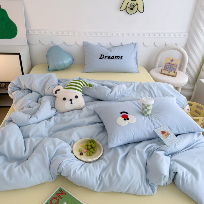 91家纺网 家纺一手货源 找家纺 曼谷家纺 新款软糯糯个性毛巾绣四件套磨毛床上用品水洗棉三件套件 马戏团-蓝芝士