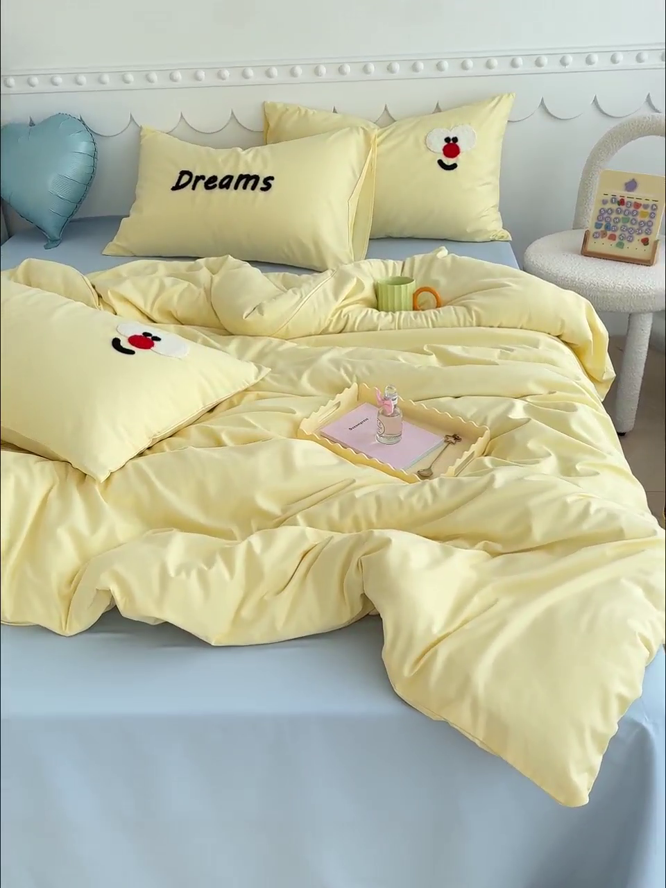 91家纺网 家纺一手货源 找家纺 曼谷家纺 新款软糯糯个性毛巾绣四件套磨毛床上用品水洗棉三件套件 马戏团-芝士蓝