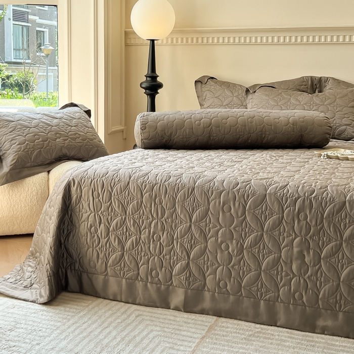 91家纺网 家纺一手货源 找家纺 若未家居 LOVEWE HOUSE 2025新款50S兰精天丝软凉席床盖三件套 摩卡棕