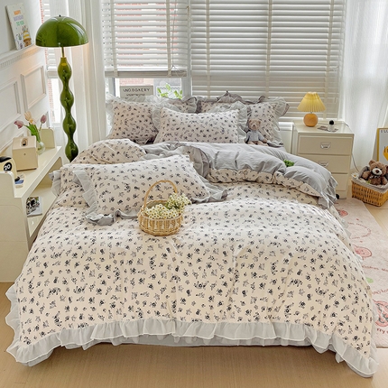 91家纺网 家纺一手货源 找家纺 （总）艺玲家纺 2024新款A类韩版水洗棉云朵棉花边四件套