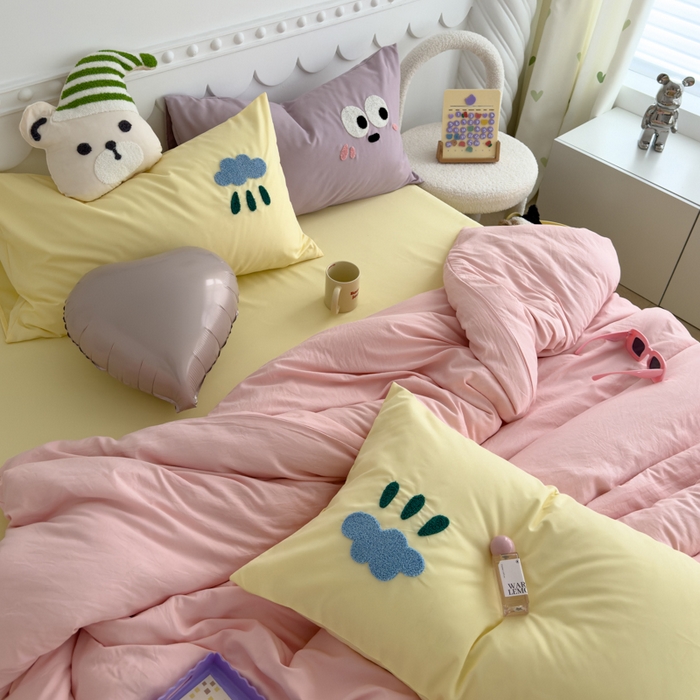 91家纺网 家纺一手货源 找家纺 曼谷家纺 新款软糯糯个性毛巾绣四件套磨毛床上用品水洗棉三件套件 棉花糖-粉芝士