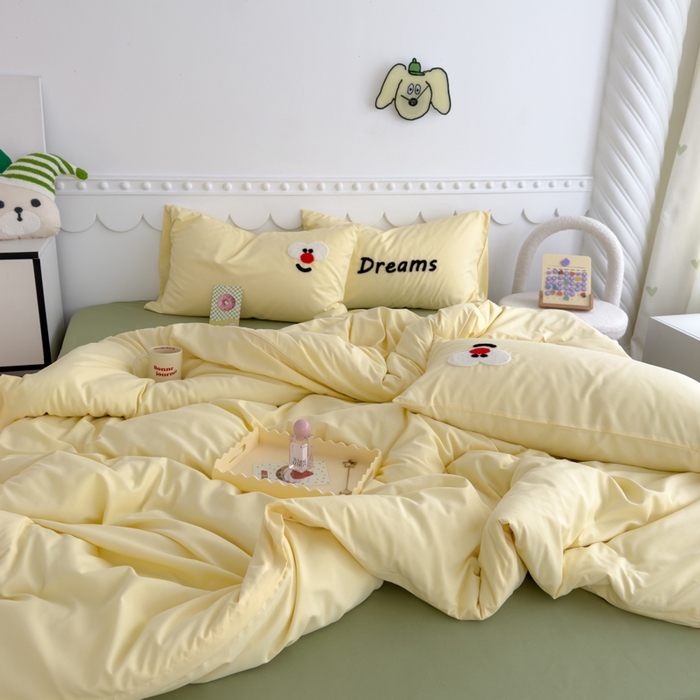 91家纺网 家纺一手货源 找家纺 曼谷家纺 新款软糯糯个性毛巾绣四件套磨毛床上用品水洗棉三件套件 马戏团-芝士绿