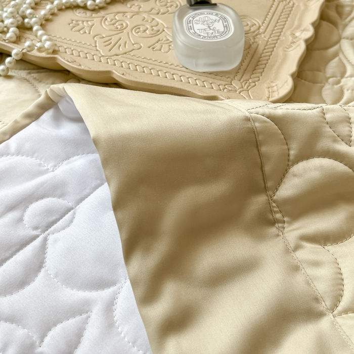 91家纺网 家纺一手货源 找家纺 若未家居 LOVEWE HOUSE 2025新款50S兰精天丝软凉席床盖三件套 香槟