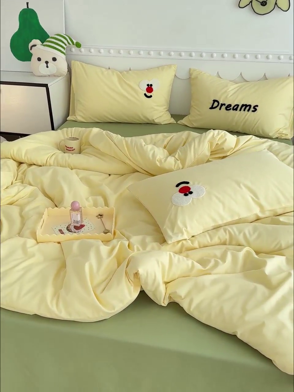 91家纺网 家纺一手货源 找家纺 曼谷家纺 新款软糯糯个性毛巾绣四件套磨毛床上用品水洗棉三件套件 马戏团-芝士绿