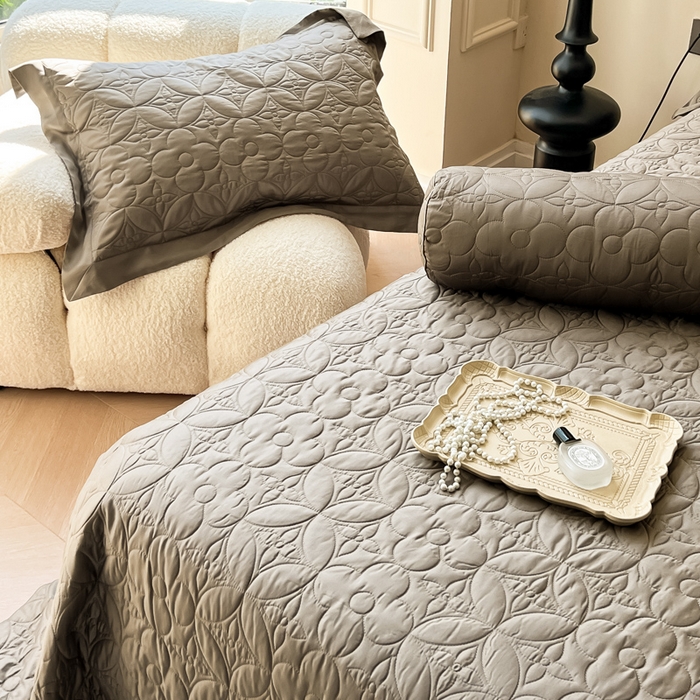 91家纺网 家纺一手货源 找家纺 若未家居 LOVEWE HOUSE 2025新款50S兰精天丝软凉席床盖三件套 摩卡棕