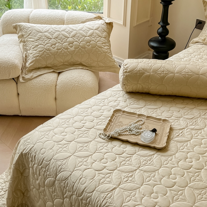 91家纺网 家纺一手货源 找家纺 若未家居 LOVEWE HOUSE 2025新款50S兰精天丝软凉席床盖三件套 香槟