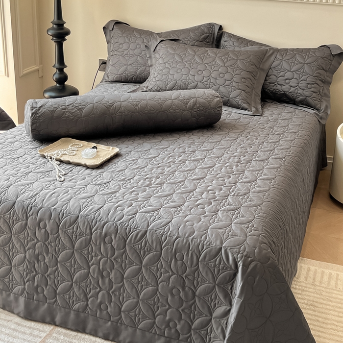 91家纺网 家纺一手货源 找家纺 若未家居 LOVEWE HOUSE 2025新款50S兰精天丝软凉席床盖三件套  玄灰