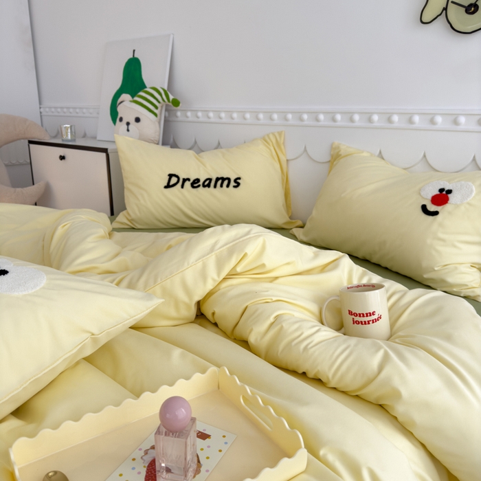 91家纺网 家纺一手货源 找家纺 曼谷家纺 新款软糯糯个性毛巾绣四件套磨毛床上用品水洗棉三件套件 马戏团-芝士绿