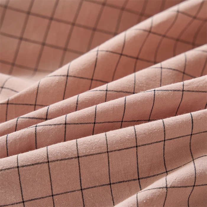 91家纺网 家纺一手货源 找家纺 三沁 2024新款全棉色织水洗棉开学季学生六件套 潮格豆沙