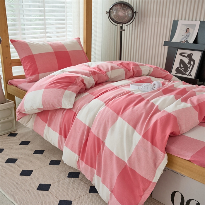 91家纺网 家纺一手货源 找家纺 三沁 2024新款全棉色织水洗棉开学季学生六件套 粉白大格