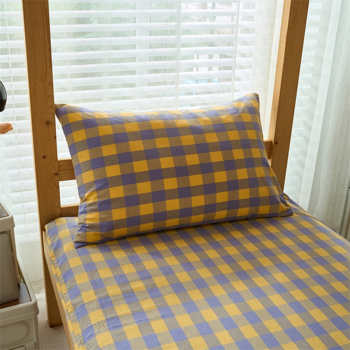 91家纺网 家纺一手货源 找家纺 三沁 2024新款全棉色织水洗棉开学季学生六件套 紫黄中格