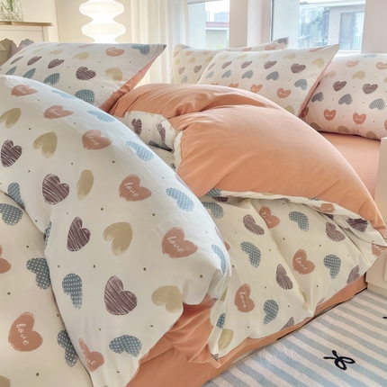 91家纺网 家纺一手货源 找家纺 仟网汇 2024秋季新款提花针织棉圆角吊边床单四件套三件套 比心