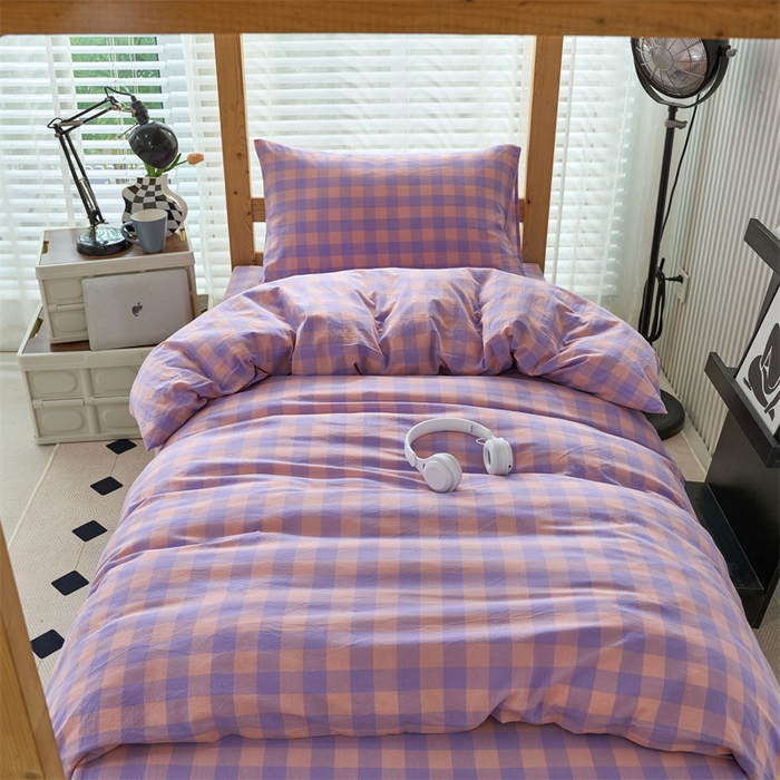 91家纺网 家纺一手货源 找家纺 三沁 2024新款全棉色织水洗棉开学季学生六件套 香芋紫中格