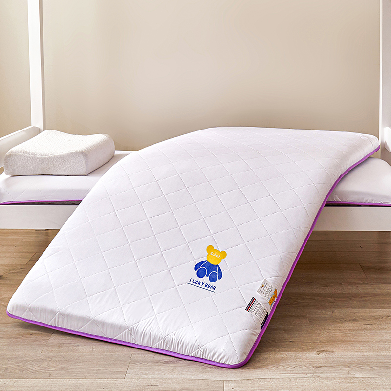 91家纺网 家纺一手货源 找家纺 瑶瑶家居床垫 2024新款水洗棉学生床垫 小熊白-紫边