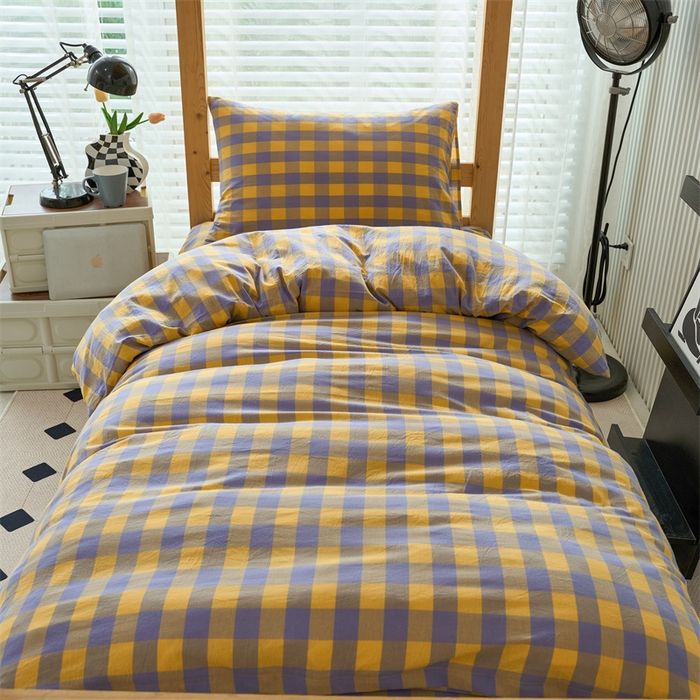 91家纺网 家纺一手货源 找家纺 三沁 2024新款全棉色织水洗棉开学季学生六件套 紫黄中格