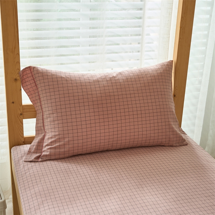 91家纺网 家纺一手货源 找家纺 三沁 2024新款全棉色织水洗棉开学季学生六件套 潮格豆沙