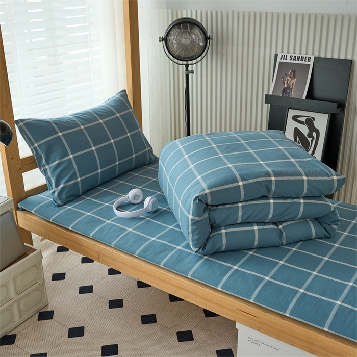 91家纺网 家纺一手货源 找家纺 三沁 2024新款全棉色织水洗棉开学季学生六件套 海蓝大格