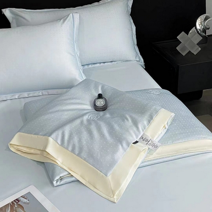 91家纺网 家纺一手货源 找家纺 （总）丽卡家纺  家居馆 2025新款巴夏纯色拼色夏被四件套