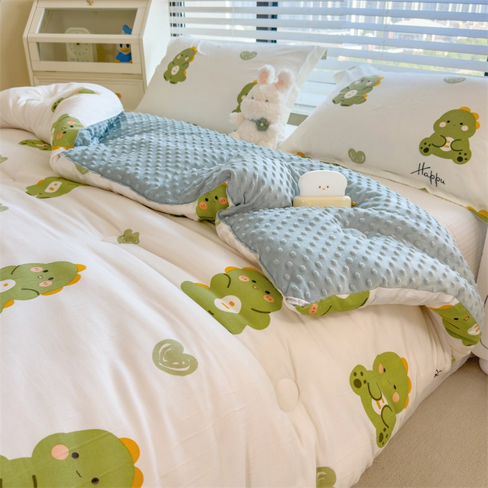 91家纺网 家纺一手货源 找家纺 恒畅 2024新款A类水洗棉印花豆豆绒秋冬被 豆豆被-爱心恐龙